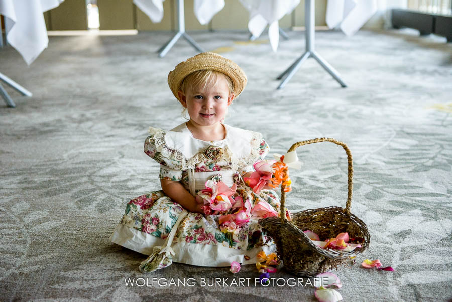 Fotograf München Hochzeit, Blumenkind