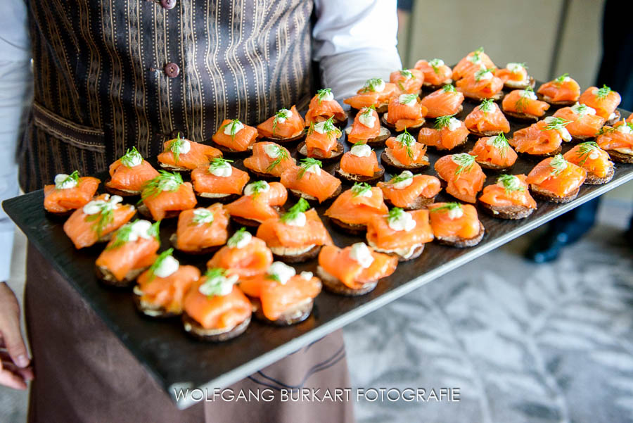 Hochzeitsfoto München, fingerfood Lachs Häppchen