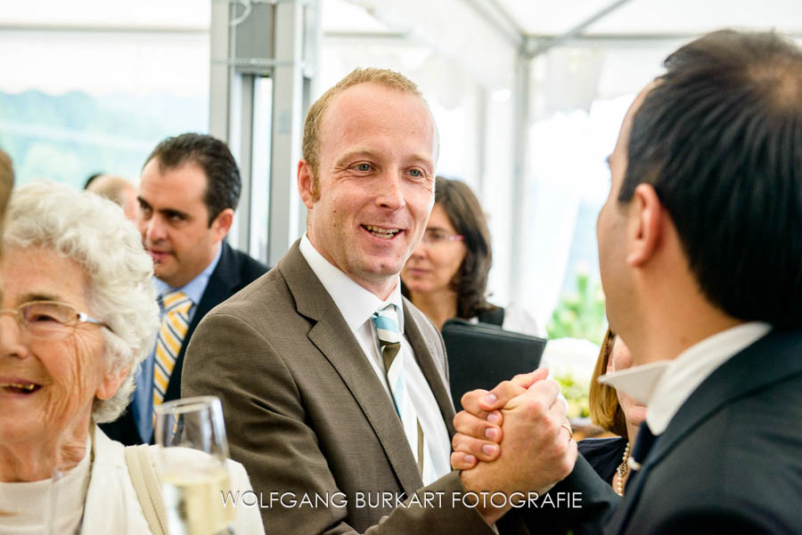 Hochzeit Foto-Reportage Kitzbühel, Glückwünsche nach der Trauung