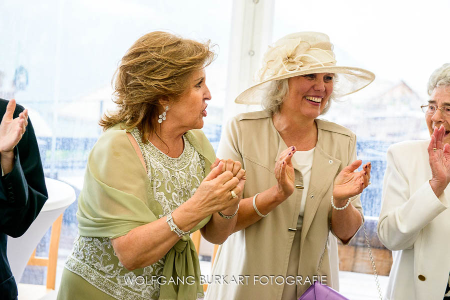 Hochzeit Fotograf Kitzbühel, Brautmutter in Tirol