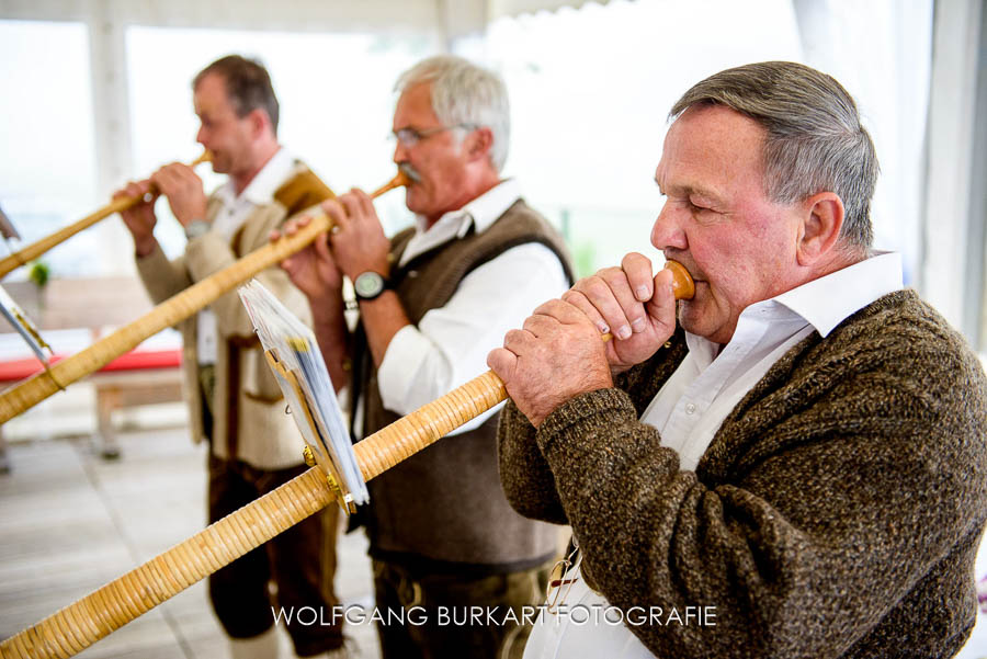 Hochzeit Fotograf Kitzbühel , Alphorn-Bläser