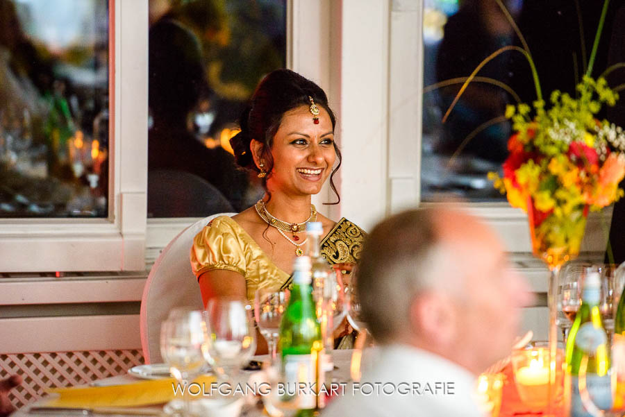 Hochzeits-Fotograf Starnberger See, indische Braut bei der Feier