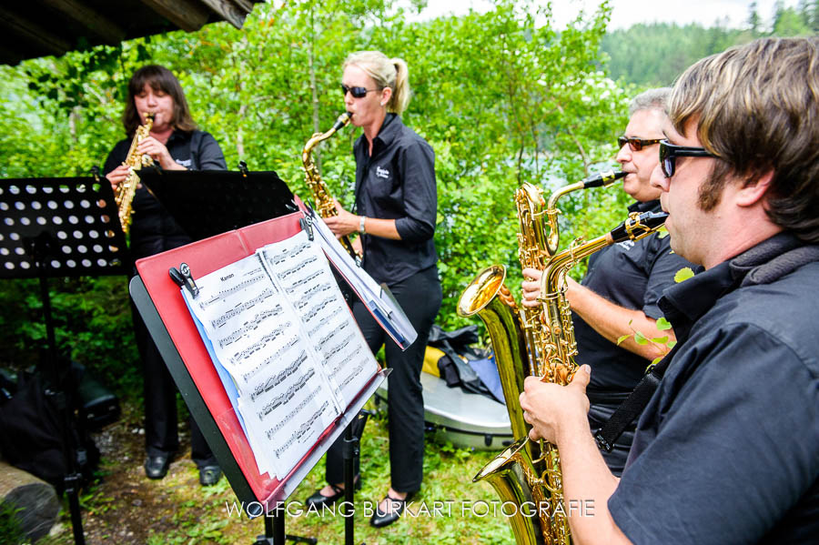 Hochzeits-Fotograf Grainau, Musiker auf der Maximiliansinsel nach der Trauung