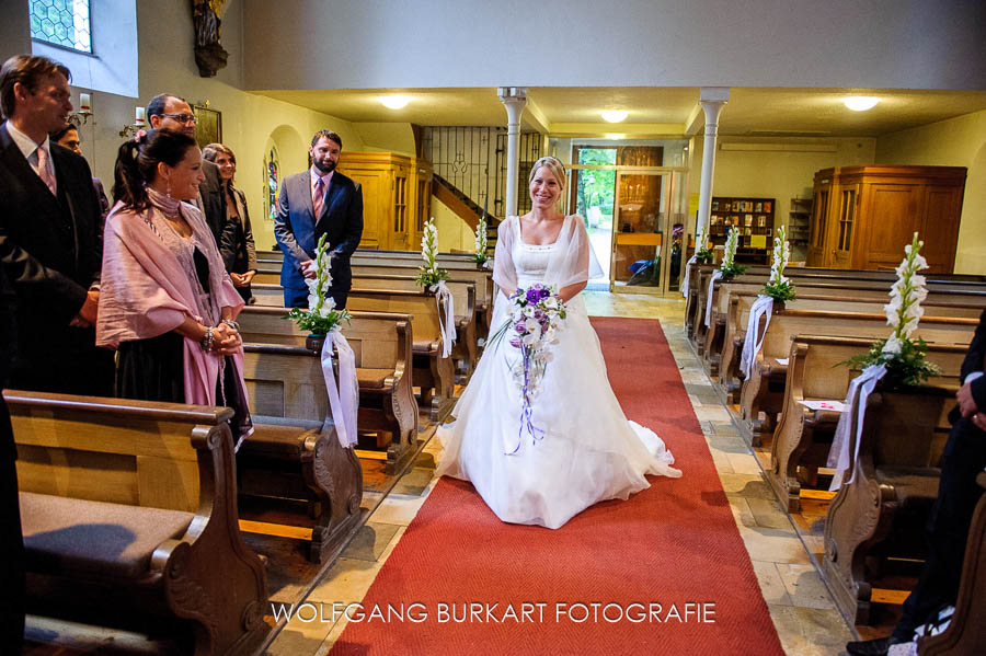 Hochzeit Fotograf München Pasing, Einzug der Braut