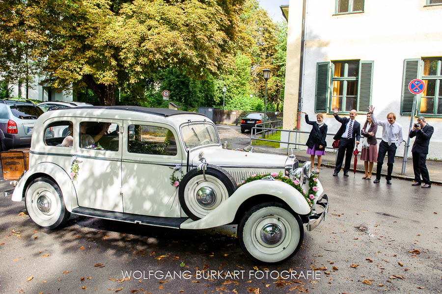 Hochzeits-Fotograf Bayern, Brautauto Hochzeitsauto Oldtimer