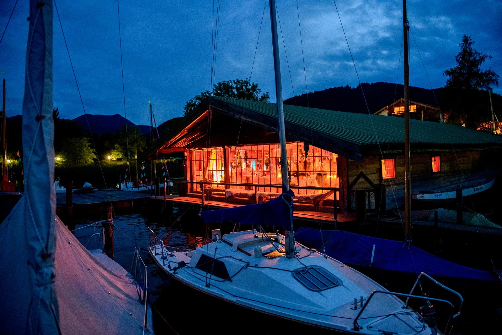 Hochzeits-Fotograf Tegernsee, Hochzeits-Location Bootshaus vom Terrassenhof